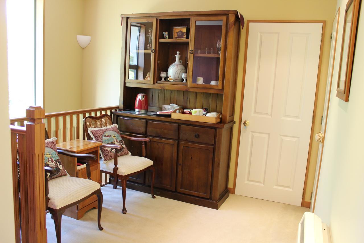 Shamrock Garden B&B Airport Christchurch Eksteriør billede
