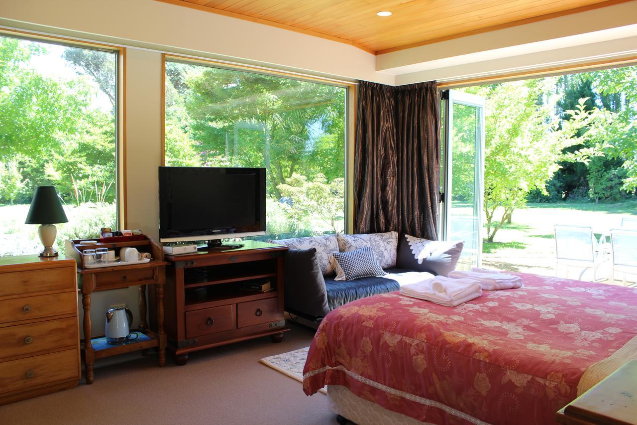 Shamrock Garden B&B Airport Christchurch Eksteriør billede