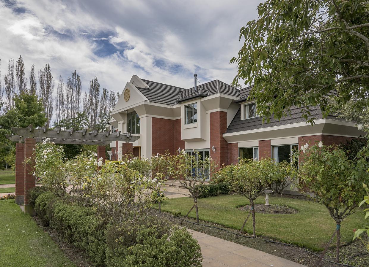 Shamrock Garden B&B Airport Christchurch Eksteriør billede